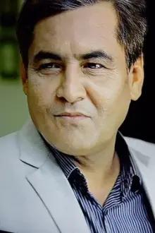 Rashid Farooqi como: Salman Ali Khan
