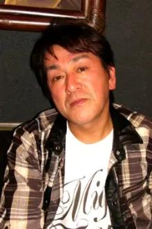 Eiichi Tsuyama como: Jun Kiyama / Denzi Yellow