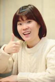 Park Ji-sun como: Ela mesma