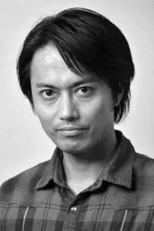 Shinichiro Osawa como: Detective Osawa