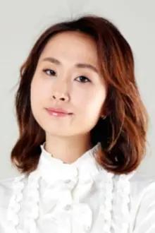 Lee Yoo-rin como: Spouse-swapping wife