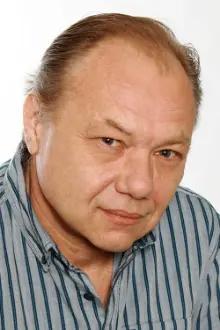 Sergey Bachurskiy como: Sirotin