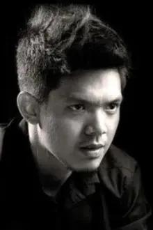 Reza Nangin como: Aan