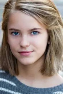 Hannah Westerfield como: Young Lea