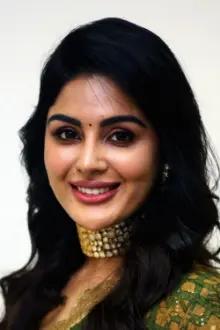 Samyuktha como: Sangeetha