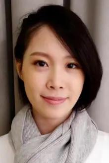 Hsuan-yen Tsai como: Rita