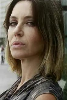 Eva Fernández como: Mati Padrón