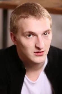 Kirill Frolov como: Seva