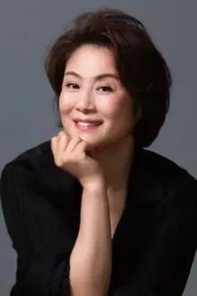 Zhang Lu como: Mrs. Gao