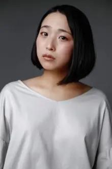 Yaeko Kiyose como: Researcher