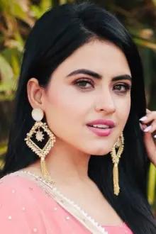 Simi Chahal como: Guddi Kaur