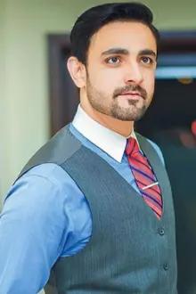 Zain Afzal como: Khoota