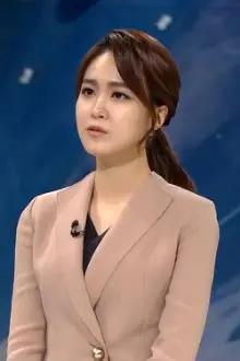 Ahn Na-gyeong como: Ela mesma