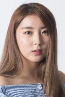 Kwon So-hyun como: Hye-jin