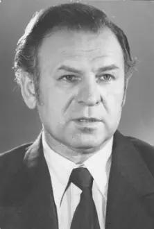 Artyom Inozemtsev como: Polishchuk