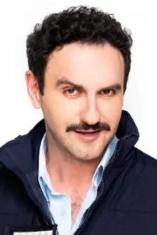 Meletis Ilias como: Giorgikis Provios