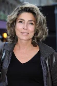 Marie-Ange Nardi como: Lucette Gautier