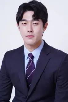 Kim Ho-chang como: Jung Dae Soo