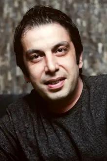 Abbas Jamshidifar como: Payman