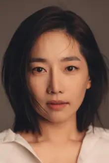 Song You-hyun como: Ji-yeon