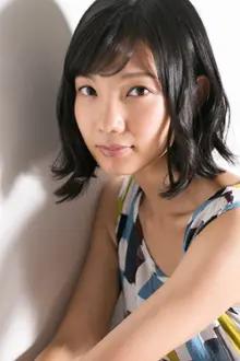 Nina Yamazaki como: Asuka