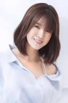 Lin Zoey como: Chen Miao