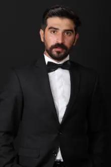 Bahruz Ahmadli como: Azer