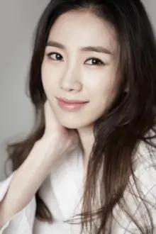 Park Ji-yeon como: Kang Joo-hyun