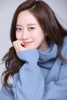 Joo Min-ha como: Park Hee-jin
