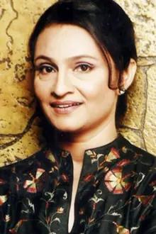 Praveena Deshpande como: Kamla Mathur