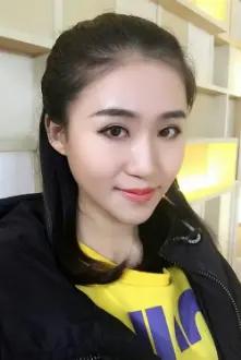 Xinzhu Tong como: 唐思琪