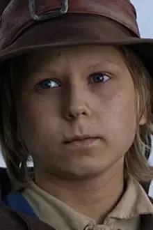 Otto Gustavsson como: Nikolas 13-vuotiaana