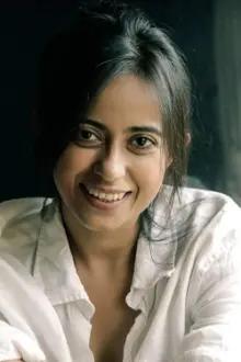 Ronjini Chakraborty como: Chhaya
