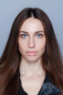 Anastasiya Todorescu como: Aida
