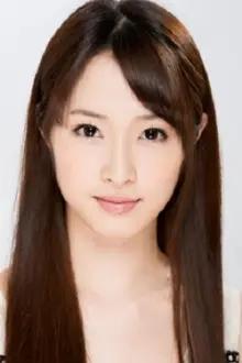 Shizuka Umemoto como: Akari Machida