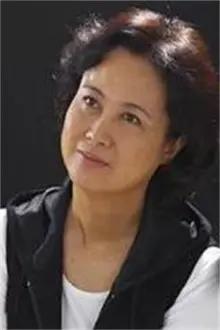 Bai Han como: Wang Qingyue's mother