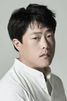 Im Sung-jae como: Choi Jeong-bae