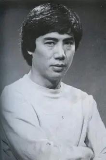 Paul Chu Kong como: Superintendent Lau Chak-San