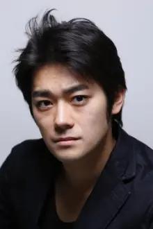 Yusuke Sugiyama como: 