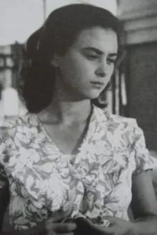 Bella Mirianashvili como: Lamara