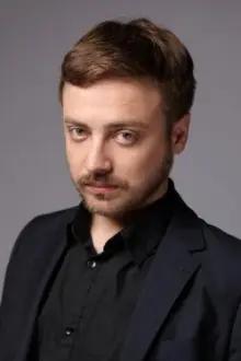 Vladimir Bashkirov como: Mukhin