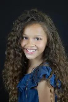 Taliyah Blair como: Young Anna