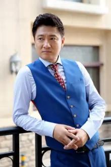 Han Qing como: 和珅