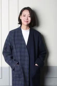 Ha Eun-chae como: Lee Ji-sun