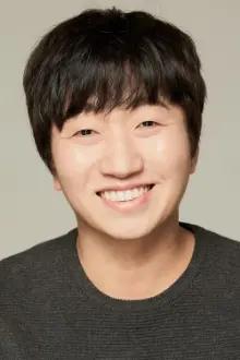 Lee Chang-hoon como: Lee Tae-Soo