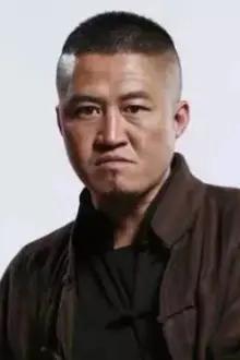 Yue Dongfeng como: Elder Tian Tong