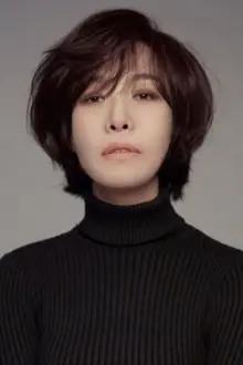 Cha Chung-hwa como: Kang Hyun Sook