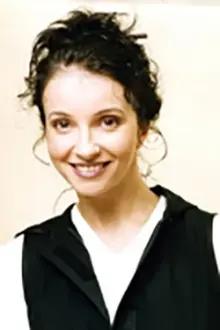 Alla Sigalova como: Shirin