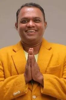 Ganesh Revdekar como: Gupta