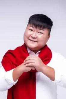 Bao Xiaoping como: Fatty Qiang